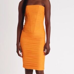 House of CB Julianna Strapless Ruched Corset Dress medium